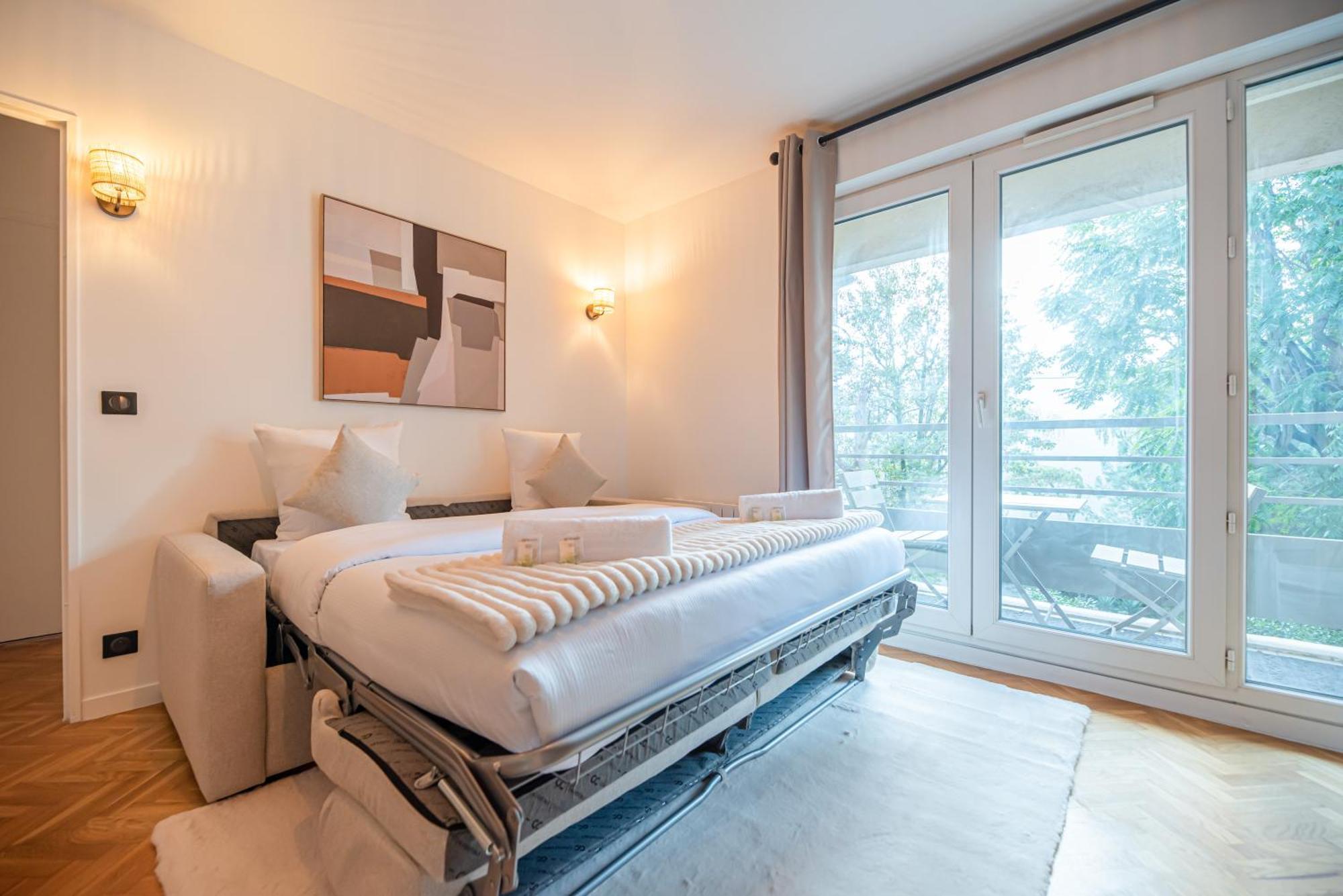 Cia - Flat With Balcony In East Paris, Buttes Chaumont Appartement