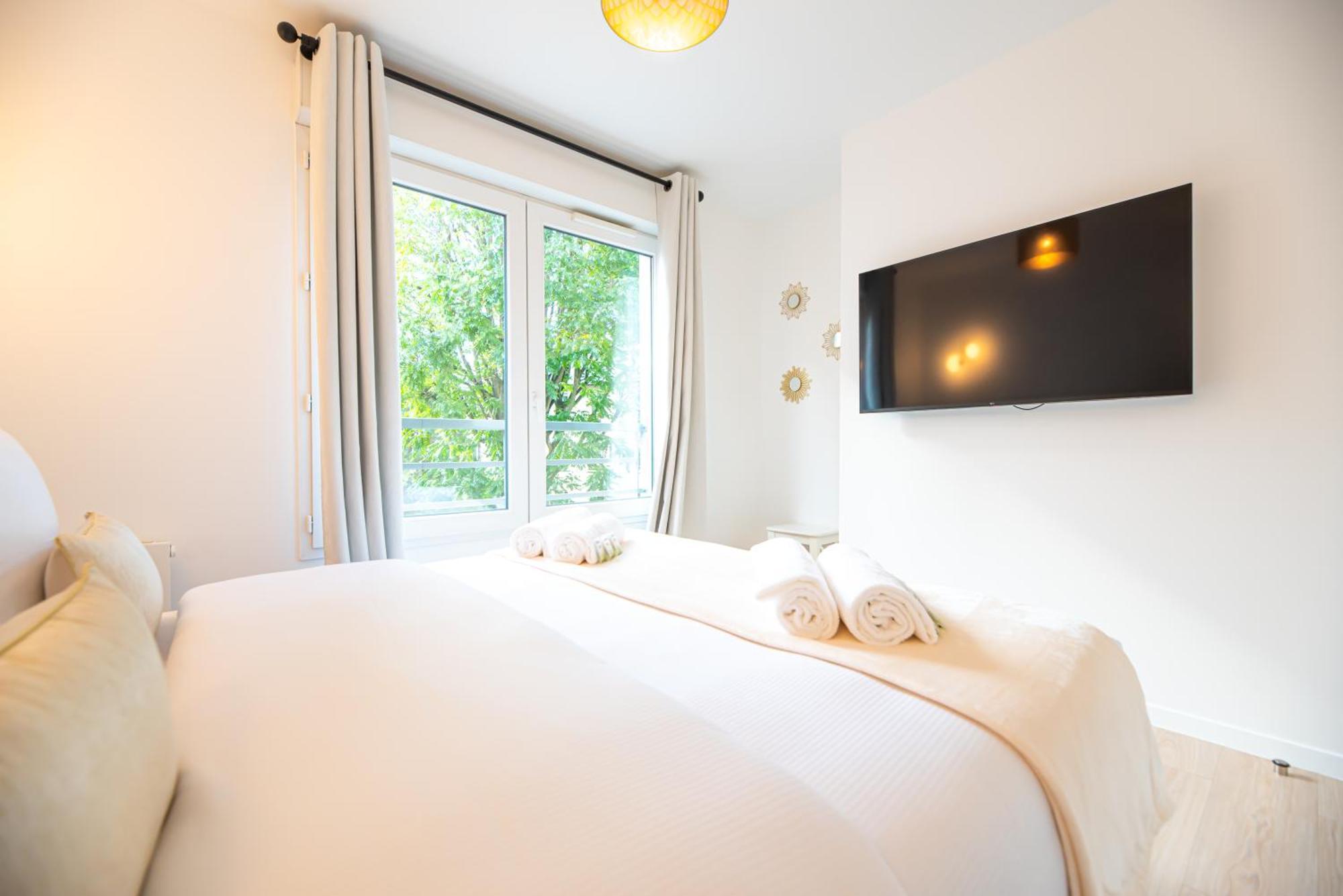 Cia - Flat With Balcony In East Paris, Buttes Chaumont Appartement