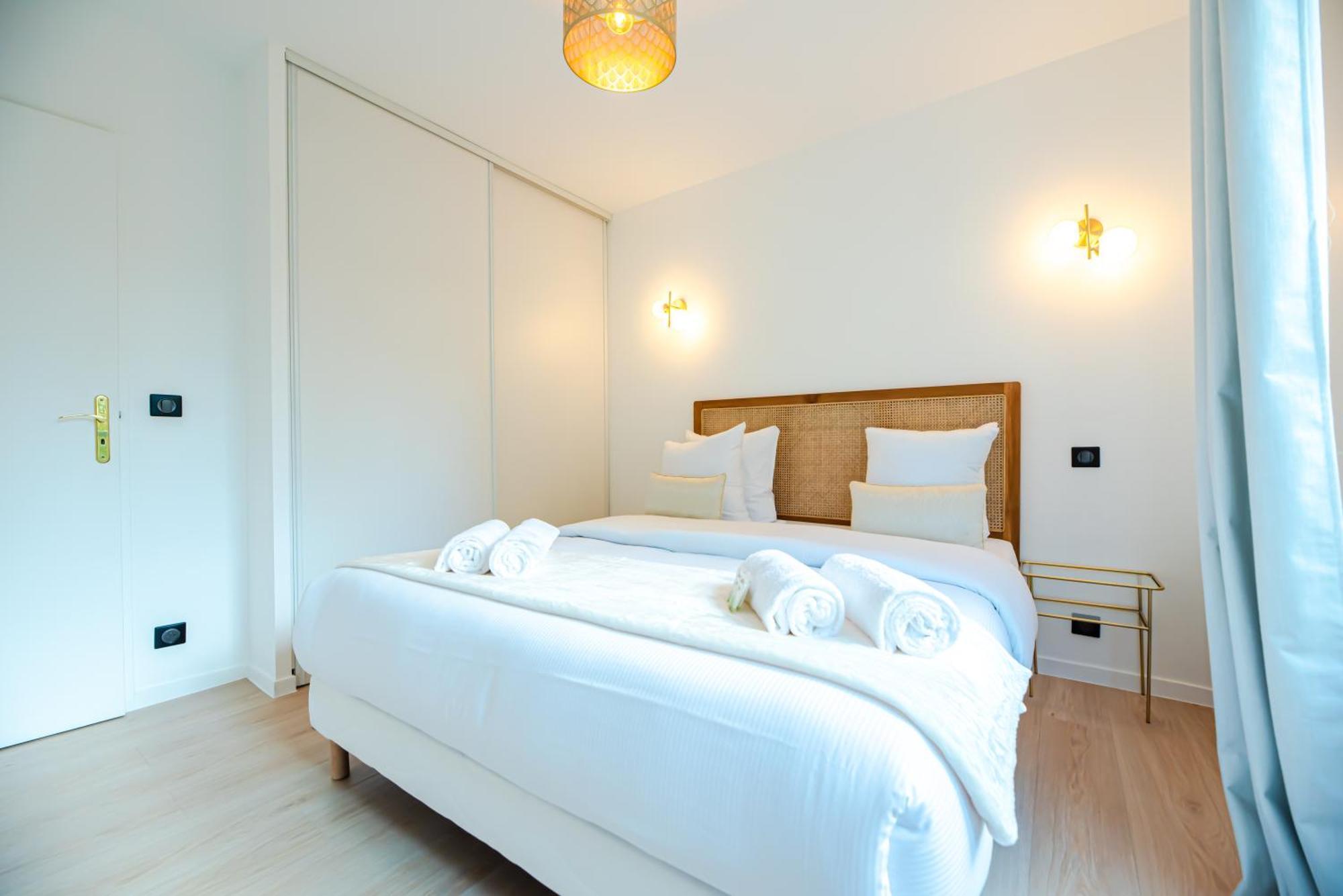 Appartement Cia - Flat With Balcony In East Paris, Buttes Chaumont *